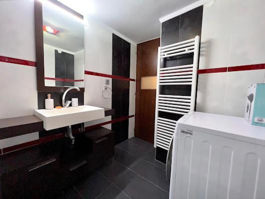 Central Apartment In Quiet Neighborhood Near Sandy Beach La Canée Extérieur photo